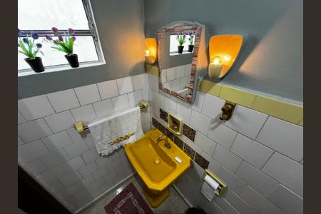 Casa para alugar com 164m², 4 quartos e 2 vagas Casa para alugar com 164m², 4 quartos e 2 vagasBanheiro da Suíte