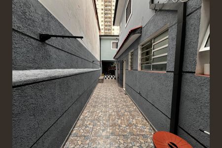 Casa para alugar com 164m², 4 quartos e 2 vagas Casa para alugar com 164m², 4 quartos e 2 vagasQuintal