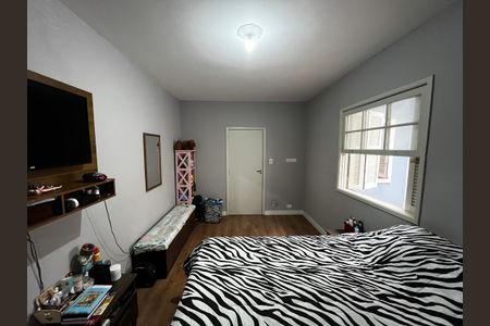 Casa para alugar com 164m², 4 quartos e 2 vagas Casa para alugar com 164m², 4 quartos e 2 vagasSuíte