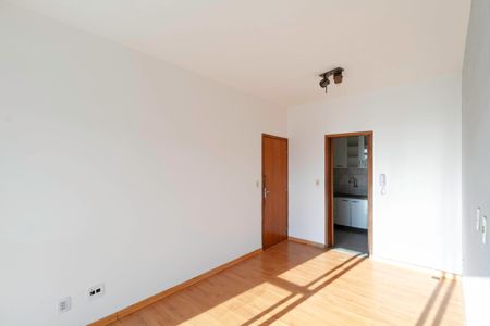 Apartamento à venda com 75m², 3 quartos e 1 vagaSala