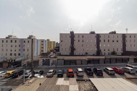 Vista Quarto 1 de apartamento à venda com 3 quartos, 56m² em Itaquera, São Paulo