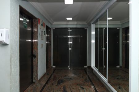 Apartamento à venda com 62m², 3 quartos e 1 vagaÁrea comum - Saguão do prédio