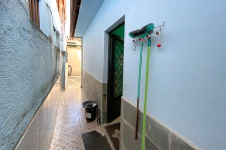 Casa à venda com 170m², 4 quartos e 2 vagas Casa à venda com 170m², 4 quartos e 2 vagasÁrea de Serviço