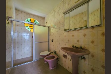 Banheiro de apartamento para alugar com NaN quartos, m² em São Lucas, Belo Horizonte