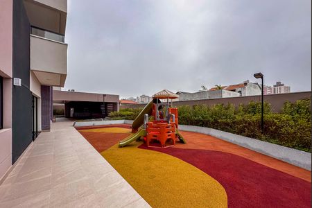 Apartamento à venda com 125m², 3 quartos e 3 vagas Apartamento à venda com 125m², 3 quartos e 3 vagasÁrea comum - Playground