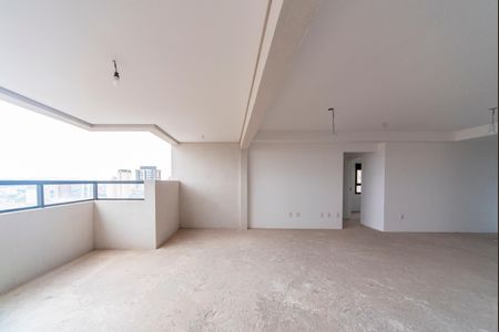 Apartamento à venda com 125m², 3 quartos e 3 vagas Apartamento à venda com 125m², 3 quartos e 3 vagasVaranda da Sala