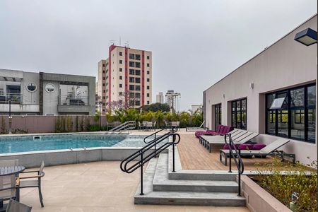 Apartamento à venda com 125m², 3 quartos e 3 vagas Apartamento à venda com 125m², 3 quartos e 3 vagasÁrea comum - Piscina