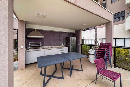 Apartamento à venda com 125m², 3 quartos e 3 vagas Apartamento à venda com 125m², 3 quartos e 3 vagasÁrea comum - Churrasqueira