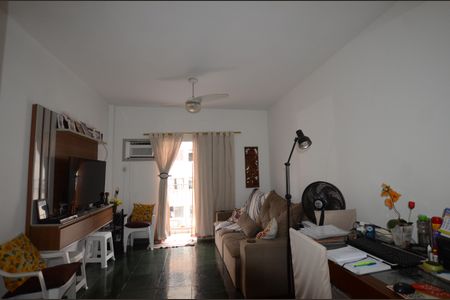 Sala de apartamento para alugar com 2 quartos, 74m² em Madureira, Rio de Janeiro