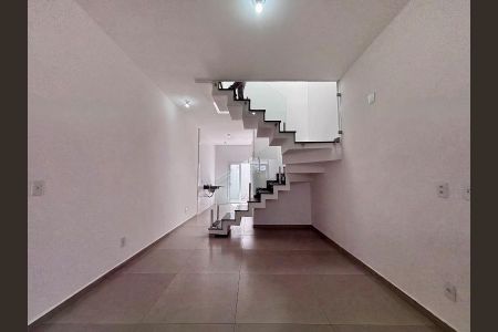 Casa à venda com 130m², 3 quartos e 2 vagas Casa à venda com 130m², 3 quartos e 2 vagasFoto 07