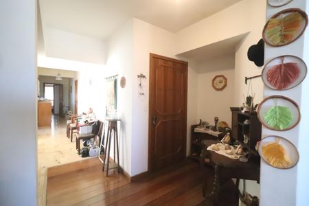 Apartamento à venda com 159m², 4 quartos e sem vagaSala