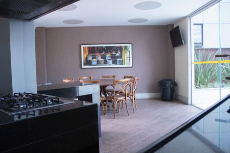 Apartamento para alugar com 117m², 2 quartos e 2 vagas Apartamento para alugar com 117m², 2 quartos e 2 vagasÁrea comum