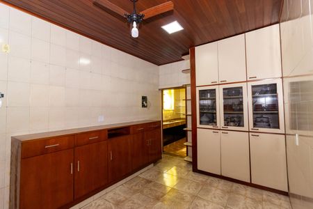 Apartamento para alugar com 360m², 2 quartos e 1 vaga Apartamento para alugar com 360m², 2 quartos e 1 vagaCopa