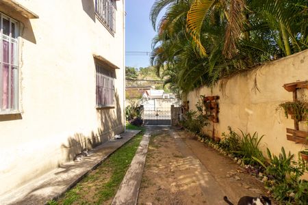 Apartamento para alugar com 360m², 2 quartos e 1 vaga Apartamento para alugar com 360m², 2 quartos e 1 vagaGaragem