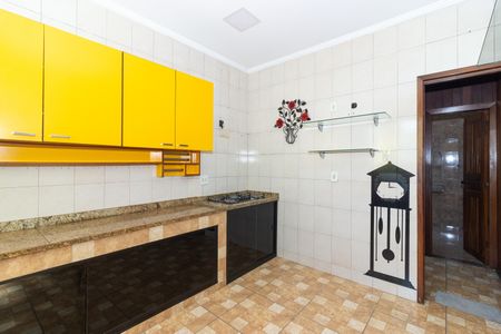 Apartamento para alugar com 360m², 2 quartos e 1 vaga Apartamento para alugar com 360m², 2 quartos e 1 vagaCozinha