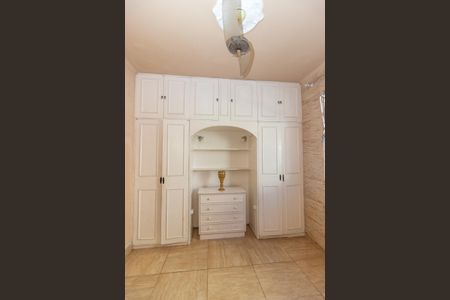 Apartamento para alugar com 360m², 2 quartos e 1 vaga Apartamento para alugar com 360m², 2 quartos e 1 vagaQuarto 2