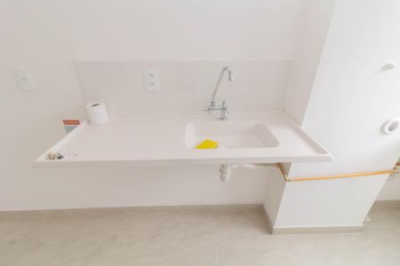 Apartamento para alugar com 40m², 2 quartos e 1 vaga Apartamento para alugar com 40m², 2 quartos e 1 vagaCozinha e Área de Serviço