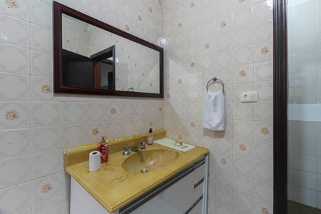 Casa à venda com 150m², 2 quartos e 3 vagas Casa à venda com 150m², 2 quartos e 3 vagasBanheiro Social 2
