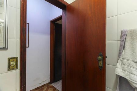 Casa à venda com 150m², 2 quartos e 3 vagas Casa à venda com 150m², 2 quartos e 3 vagasBanheiro Social