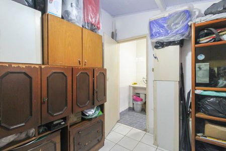 Casa à venda com 150m², 2 quartos e 3 vagas Casa à venda com 150m², 2 quartos e 3 vagasQuarto de Serviço