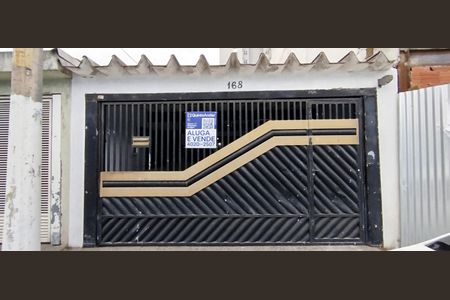 Casa à venda com 150m², 2 quartos e 3 vagas Casa à venda com 150m², 2 quartos e 3 vagasFachada + Placa