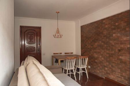 Sala de apartamento para alugar com 2 quartos, 68m² em Chácara Inglesa, São Paulo