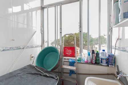 Apartamento à venda com 110m², 2 quartos e 1 vagaÁrea de Serviço