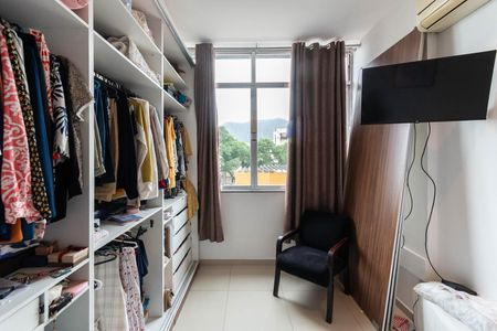 Apartamento à venda com 110m², 2 quartos e 1 vagaQuarto 2