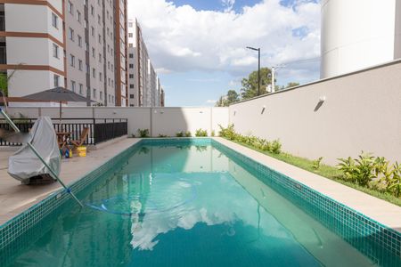Apartamento para alugar com 35m², 2 quartos e sem vaga Apartamento para alugar com 35m², 2 quartos e sem vagaÁrea comum - Piscina