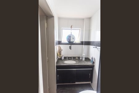 Apartamento à venda com 145m², 4 quartos e 2 vagas Apartamento à venda com 145m², 4 quartos e 2 vagasBanheiro da Suíte