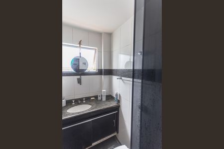 Apartamento à venda com 145m², 4 quartos e 2 vagas Apartamento à venda com 145m², 4 quartos e 2 vagasBanheiro da Suíte