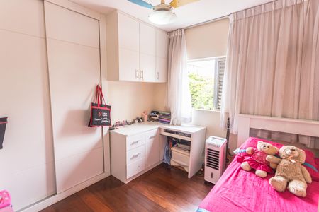 Apartamento à venda com 145m², 4 quartos e 2 vagas Apartamento à venda com 145m², 4 quartos e 2 vagasQuarto 2