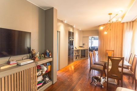 Apartamento à venda com 145m², 4 quartos e 2 vagas Apartamento à venda com 145m², 4 quartos e 2 vagasSala 2