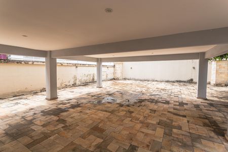 Apartamento à venda com 145m², 4 quartos e 2 vagas Apartamento à venda com 145m², 4 quartos e 2 vagasÁrea comum - Salão de festas