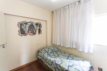 Apartamento à venda com 145m², 4 quartos e 2 vagas Apartamento à venda com 145m², 4 quartos e 2 vagasQuarto 3