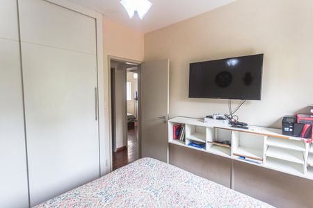 Apartamento à venda com 145m², 4 quartos e 2 vagas Apartamento à venda com 145m², 4 quartos e 2 vagasQuarto 1