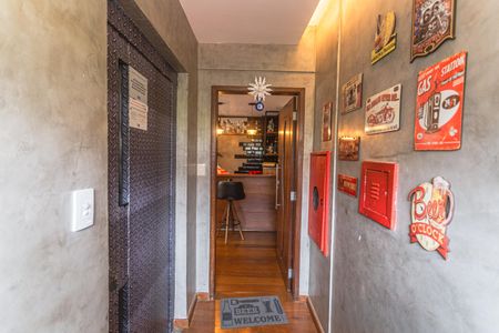 Apartamento à venda com 145m², 4 quartos e 2 vagas Apartamento à venda com 145m², 4 quartos e 2 vagasEntrada do Social