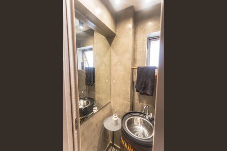 Apartamento à venda com 145m², 4 quartos e 2 vagas Apartamento à venda com 145m², 4 quartos e 2 vagasLavabo