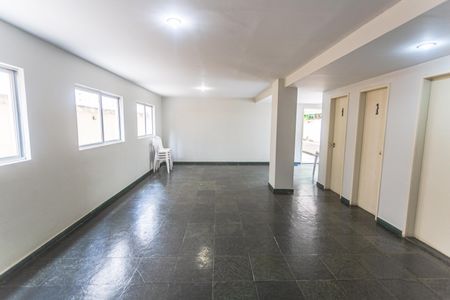 Apartamento à venda com 145m², 4 quartos e 2 vagas Apartamento à venda com 145m², 4 quartos e 2 vagasÁrea comum - Salão de festas