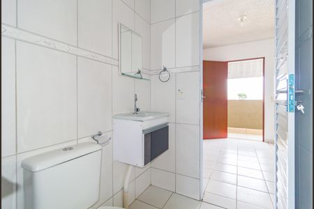 Banheiro de kitnet/studio para alugar com 1 quarto, 30m² em Alto do Pari, São Paulo