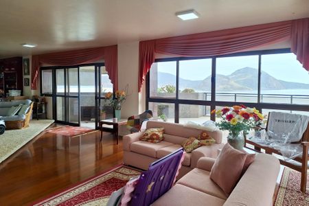 Sala 1 de apartamento para alugar com 4 quartos, 500m² em Ingá, Niterói