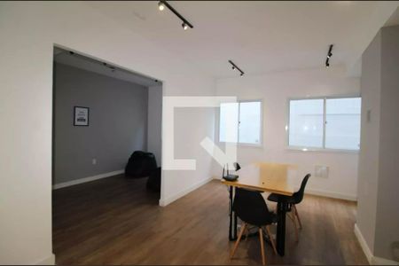 Apartamento à venda com 30m², 2 quartos e sem vagaÁrea comum