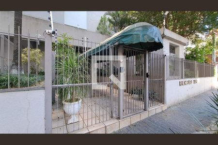 Apartamento à venda com 40m², 1 quarto e 1 vaga Apartamento à venda com 40m², 1 quarto e 1 vagaFachada do Prédio