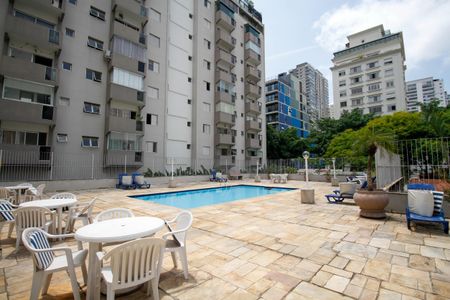 Apartamento à venda com 40m², 1 quarto e 1 vaga Apartamento à venda com 40m², 1 quarto e 1 vagaÁrea Comum - Piscina