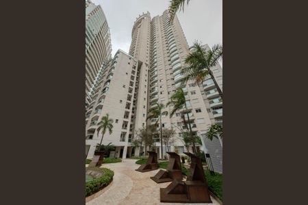 Apartamento à venda com 54m², 1 quarto e 1 vaga Apartamento à venda com 54m², 1 quarto e 1 vagaFachada