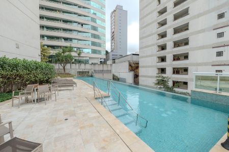 Apartamento à venda com 54m², 1 quarto e 1 vaga Apartamento à venda com 54m², 1 quarto e 1 vagaÁrea comum - Piscina