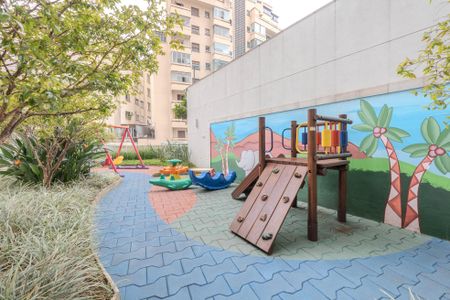 Apartamento à venda com 54m², 1 quarto e 1 vaga Apartamento à venda com 54m², 1 quarto e 1 vagaÁrea comum - Playground