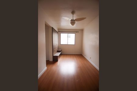 Sala de apartamento para alugar com 2 quartos, 47m² em Parque Munhoz, São Paulo
