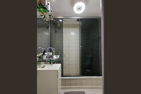 Apartamento à venda com 133m², 2 quartos e 1 vagaBanheiro Social