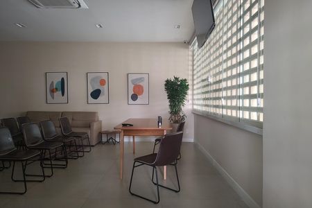 Apartamento à venda com 133m², 2 quartos e 1 vaga Apartamento à venda com 133m², 2 quartos e 1 vagaÁrea comum - Salão de festas